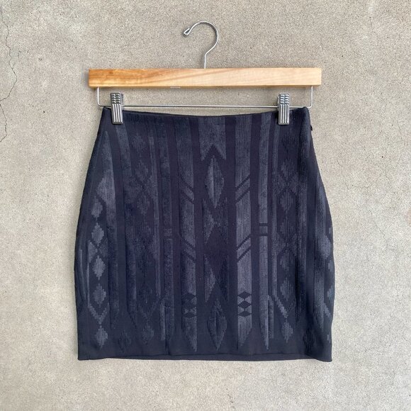 Black Sequin Mini Skirt - Picture 6 of 13